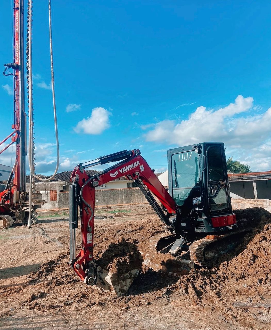 Obra e materiais — Terraplanagem Dé em Brusque